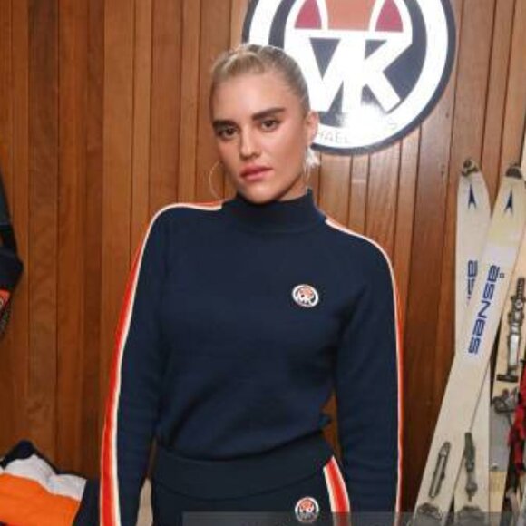 Exclusive Collab Michael Kors X Ellesse Merino Wool Mock-Neck Sweater Apres Ski - Picture 4 of 14